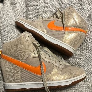 Nike sky High Dunk